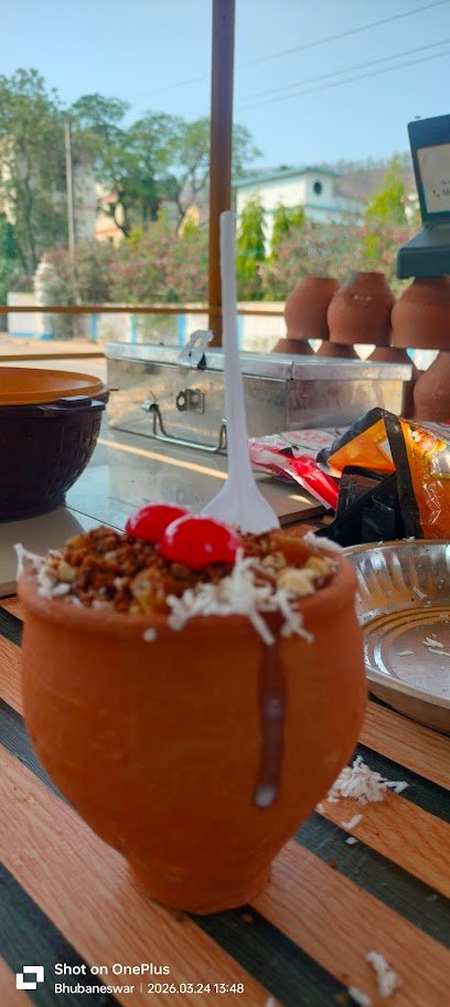 HAPPY FOOD HAPPY MOOD/