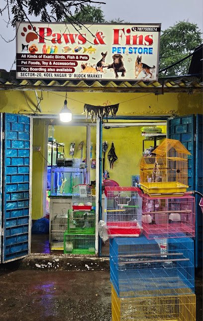 Paws & Fins pet store
