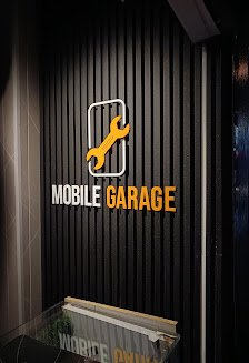 MOBILE GARAGE