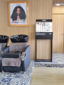 BE UNIQUE SMART SALON