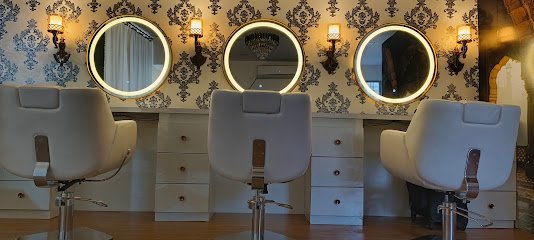 Yasmin professional family salon