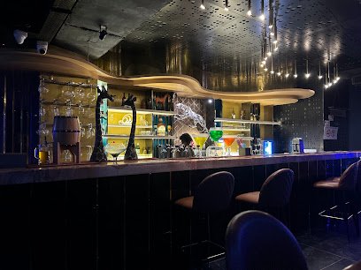 Huddang - Club Kitchen and Sky Lounge